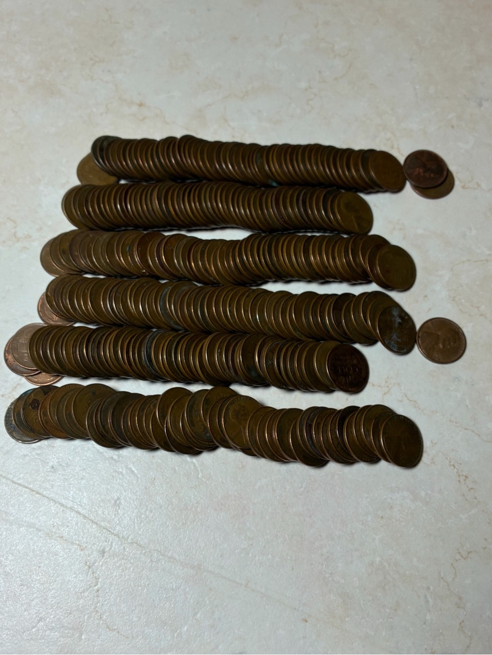 Lot of 300 US Wheat Pennies in Clear Plastic Coin Tubes- - Picture 2 of 5